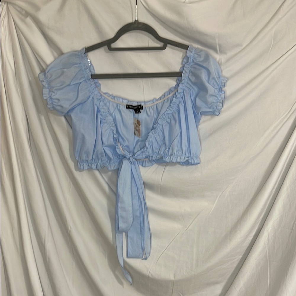 Light Blue Puff Sleeve Crop Top Size Medium
